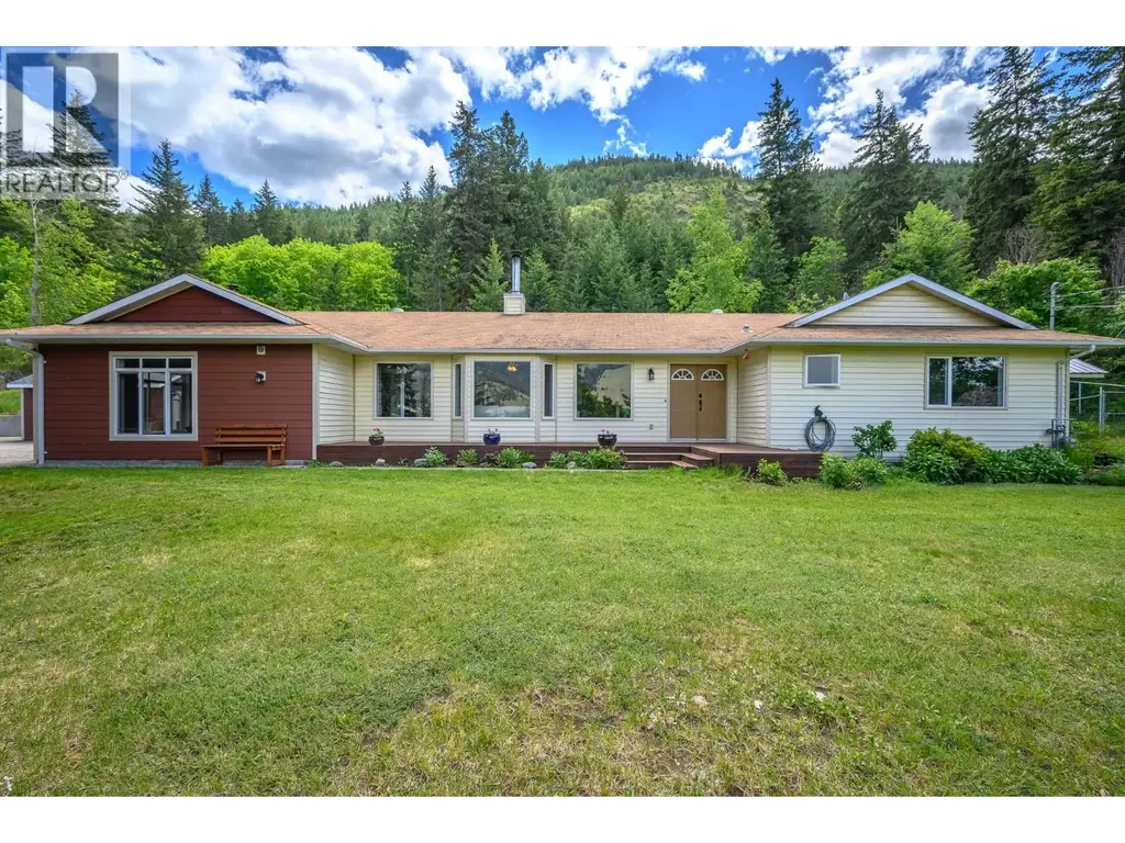 6960 Brewer Road, Coldstream
